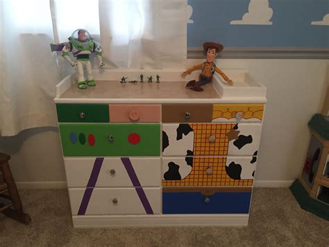 Toy Story Dresser In Coltens Room Drawers For Buzz Woody Jesse