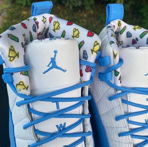 Emojis Estão Nesse Air Jordan 12 Para As Crianças Sneakersbr