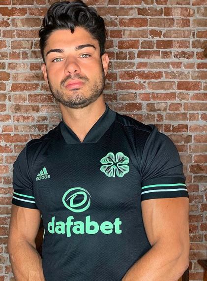 love island s anton danyluk flaunts muscles in tight celtic top as he asks footie fans for