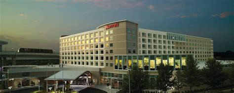 Hotel In Atlanta Ga Near Airport Atlanta Airport Marriott Gateway