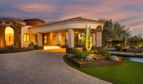 Incredible Contemporary Estate In Gilbert Az Homes Of The Rich