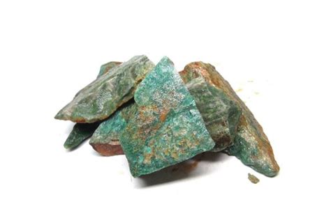 Green Jasper The Ultimate Guide To Meaning Properties Uses Gemstonist