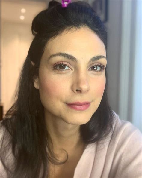 Morena Baccarin On Instagram “makeupmonday Monochromatic Eyescheeks