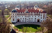 Schloss Celle | Deutschland burgen, Schöne orte, Reiseziele