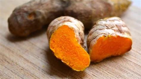 Consume 10 Grams Of Turmeric Daily And Watch What Happens In Your Body