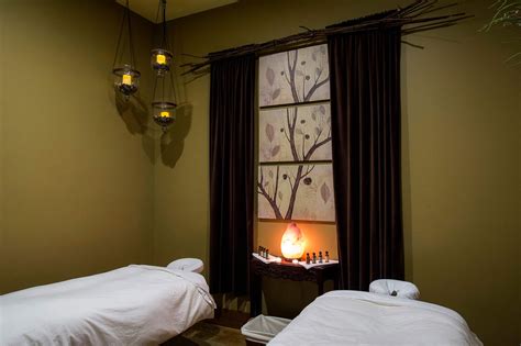 Canmore Couples Massage Rapunzels Aveda Salon And Spa