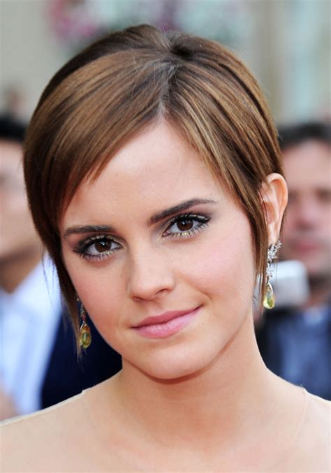Get The Look Emma Watson At The Harry Potter And The Deathly Hallows