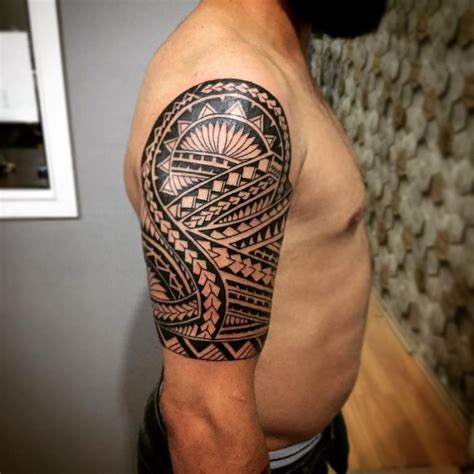 There are many symbolic components of maori tattoos, from their placement on the body to the design represented, and often people of. 55+ Best Maori Tattoo Designs & Meanings - Strong Tribal ...