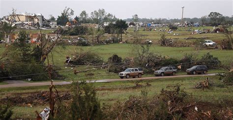 Tornadoes Hit Midwest Photo Gallery The Columbian