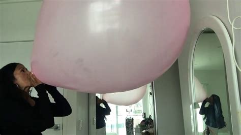 giant pink balloon 🎈 blowing up a 36 90cm balloon bonus footage youtube