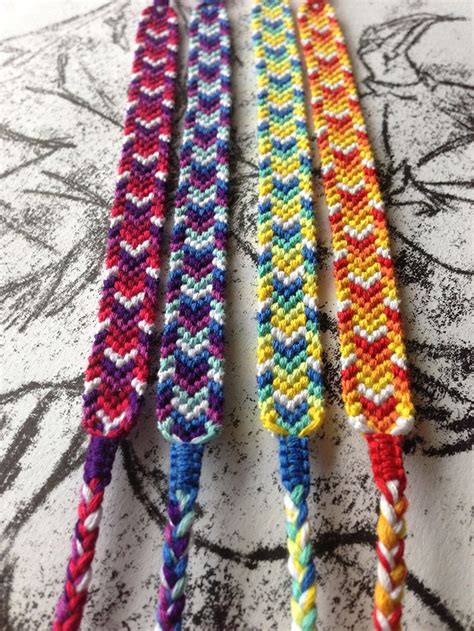 Normal Friendship Bracelet Pattern 2359 Chevron