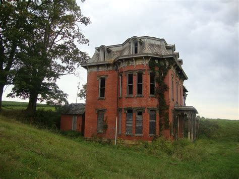 Mudhouse Mansion Lancaster Ohio Abandoned Houses Abandoned Old