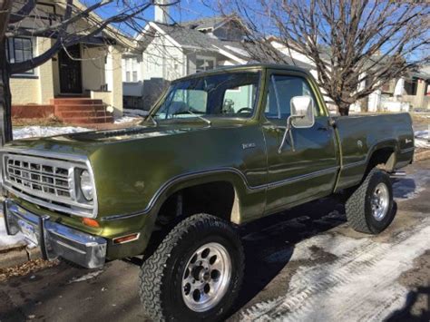 1974 Dodge Power Wagon W100 4x4 Dodge Trucks For Sale Old Trucks