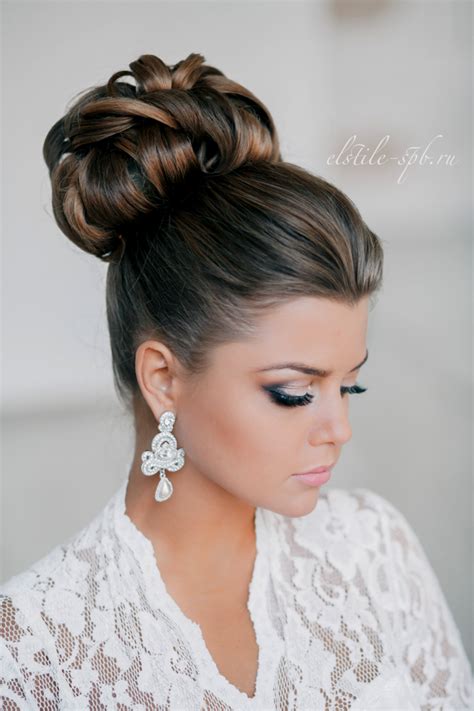 Oh, and if you're trying to save money. Elegant Wedding Hairstyles Part II: Bridal Updos | Tulle ...