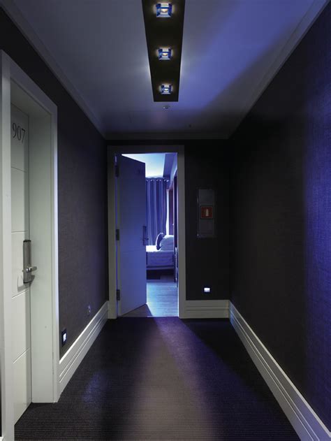 Iluminación en pasillos - Blog iluminación y lámparas. Pasión por la luz. Lamparasmarket