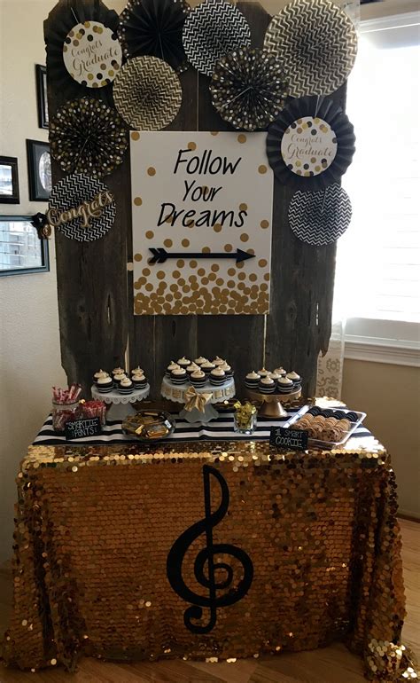 Graduation Backdrop • Black And Gold • Graduation Party Ideas • Dessert