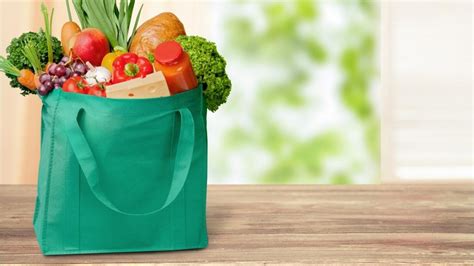 Salem Plastic Bag Ban Retailers To Scrap Shopping Bags By April 1