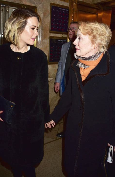 holland taylor opens up about her sexuality and dating sarah paulson