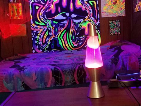 my new lava lamp it s a cheap one but i still love it and want more r lavalamps