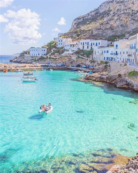 Levanzo, #Sicilia 🇮🇹 ☀️ 📸 @pupina | Places to travel, Travel inspiration wanderlust, Cool places ...