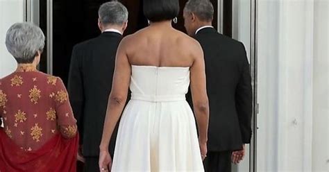 michelle obama has a bigger back and wider shoulders than most men imgur