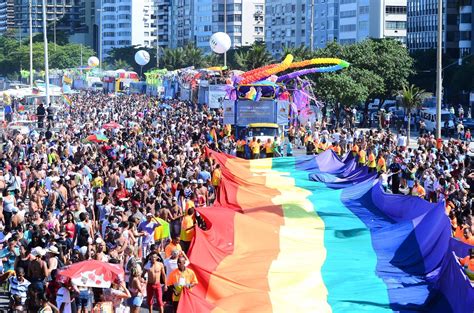 fotos veja fotos da 18ª parada do orgulho gay no rio de janeiro 13 10 2013 uol notícias