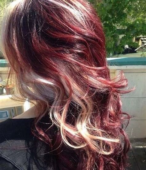 This will also create a natural illusion, which grows from your hair. 70 Stunning Blonde Highlights on Dark Brown & Red Hair