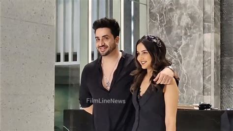 Aly Goni Cute Moments With Gf Jasmin Bhasin At Ankita Lokhande Halloween Party Jasly Smart