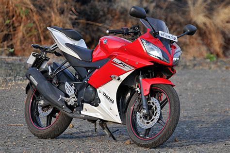 It is available in 4 variants and 4 colours with top variant price starting from rs. Yamaha R15 bags India Design Mark award - Autocar India