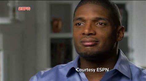 Michael Sam Nfl Prospect Comes Out As Gay Us News Sky News