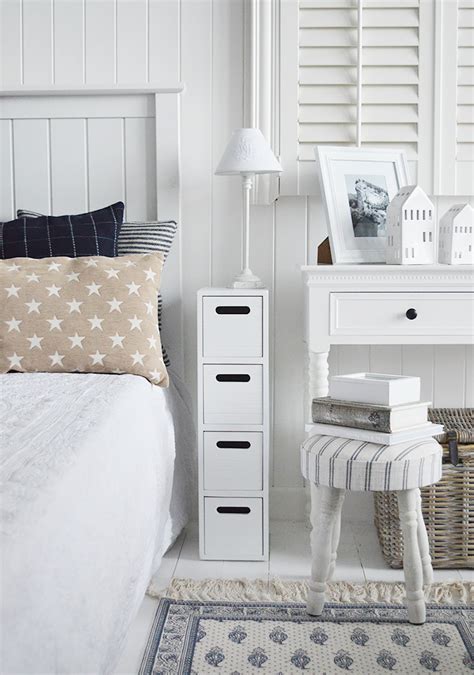 Top 10 Narrow Bedside Table Ideas And Inspiration