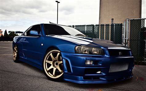 Nissan Skyline Gt R R Wallpapers Images