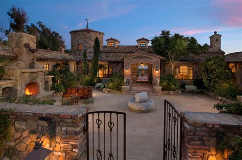 Tuscan Farmhouse On The Santa Barbara Coast Suzanne Perkins