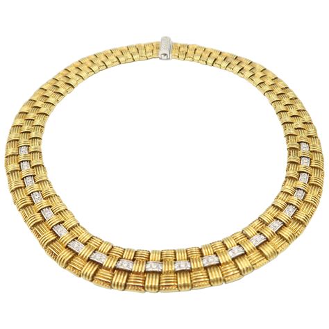 Roberto Coin Appassionata Necklace 18 Karat Yellow Gold With Diamonds