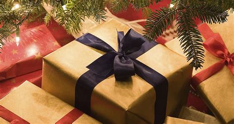 Unwrap Christmas Gifts - Stepping Stones