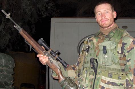 Mengenal Chris Kyle Sosok Di Balik Film American Sniper Minews ID
