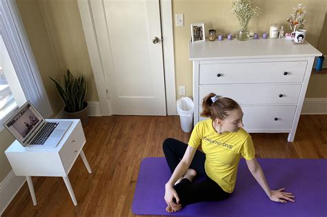 I Tried Virtual Yoga Heres Why It May Be Better Than The Real Thing