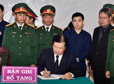 Website đăng ký thi năng lực. Phó Thủ tướng Trịnh Đình Dũng viếng 13 liệt sĩ hy sinh ở ...