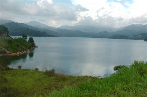 There are myriad things to do in selangor whether you are into. Fishing Spots in Kuala Lumpur & Selangor: Sungai Selangor Dam