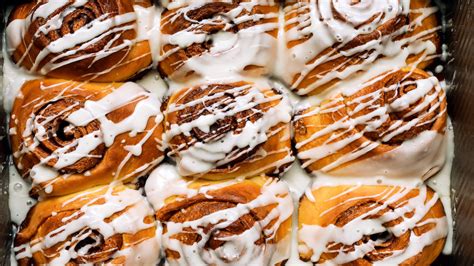 Cinnamon Rolls Wallpapers High Quality Download Free