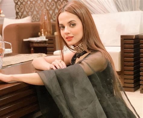 She is also popular on social media. Komal Meer Proves Why She is the Most Promising New Face in Lollywood Pictures - Lens