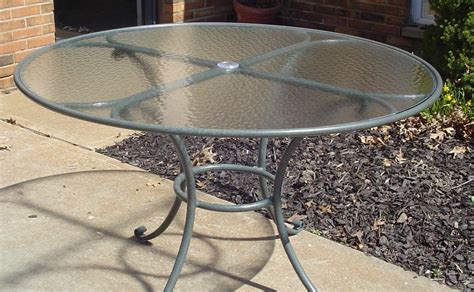 Bring Your Patio To Life With A New Table Top Patio Designs