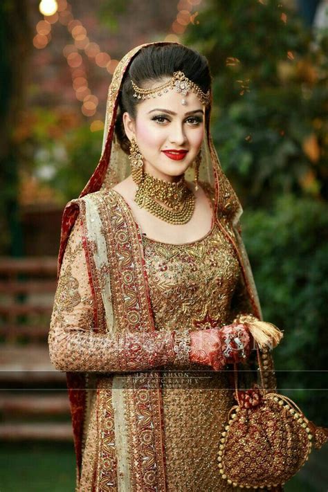 gorgeous pakistani bride pakistani bridal dresses indian wedding dress pakistani bride