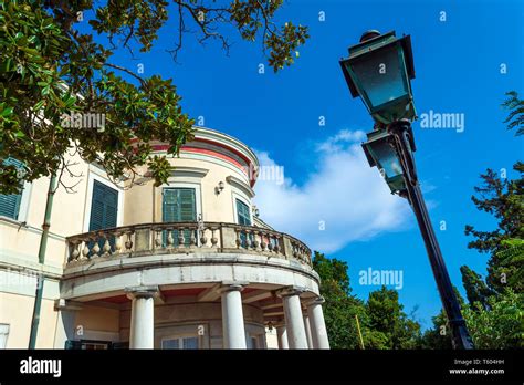Mon Repos Palace Hi Res Stock Photography And Images Alamy