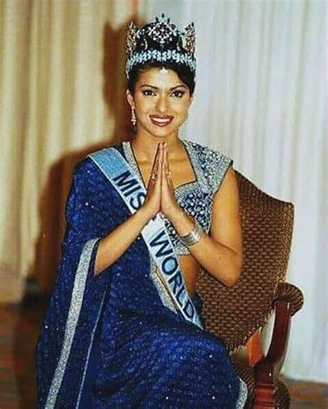 28 Priyanka Chopra Miss India Pics Png