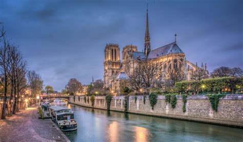 Wallpaper Notre Dame Cathedral Boats Notre Dame De Paris Free