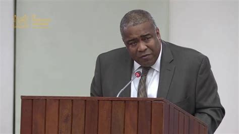 Voormalig governor van de centrale bank. Gilmore Hoefdraad - Jogi is een leugenaar - YouTube