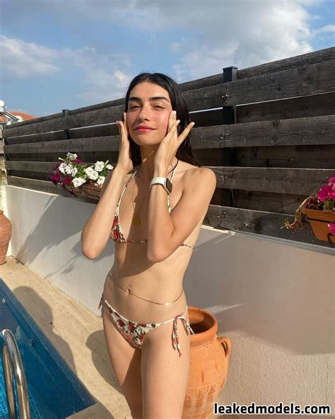 Ergüçlü Hazar Erguclu hazarerguclu Nude Leaks OnlyFans Photo 4