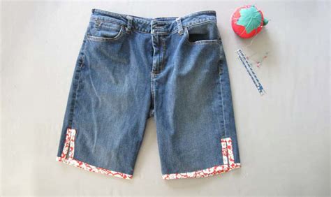 Diy Jean Shorts From Pants How To Turn Jeans Into Shorts Diy Jean