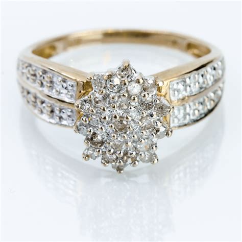 10k Yellow Gold Diamond Cluster Ring Aandv Pawn